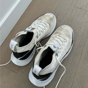 Under Armour Curry Basketball Sneakers